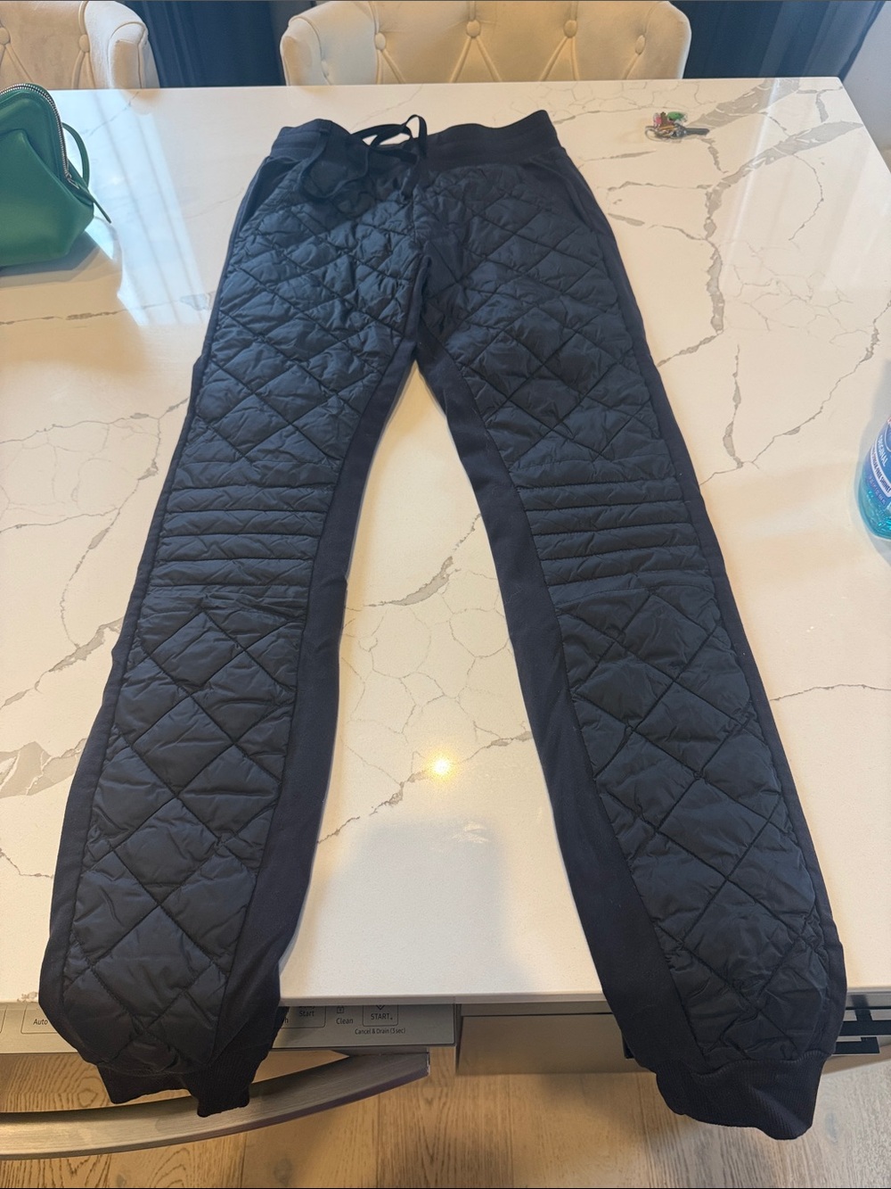 Alo High-Waist Moto Puffer Pant - Black Size M